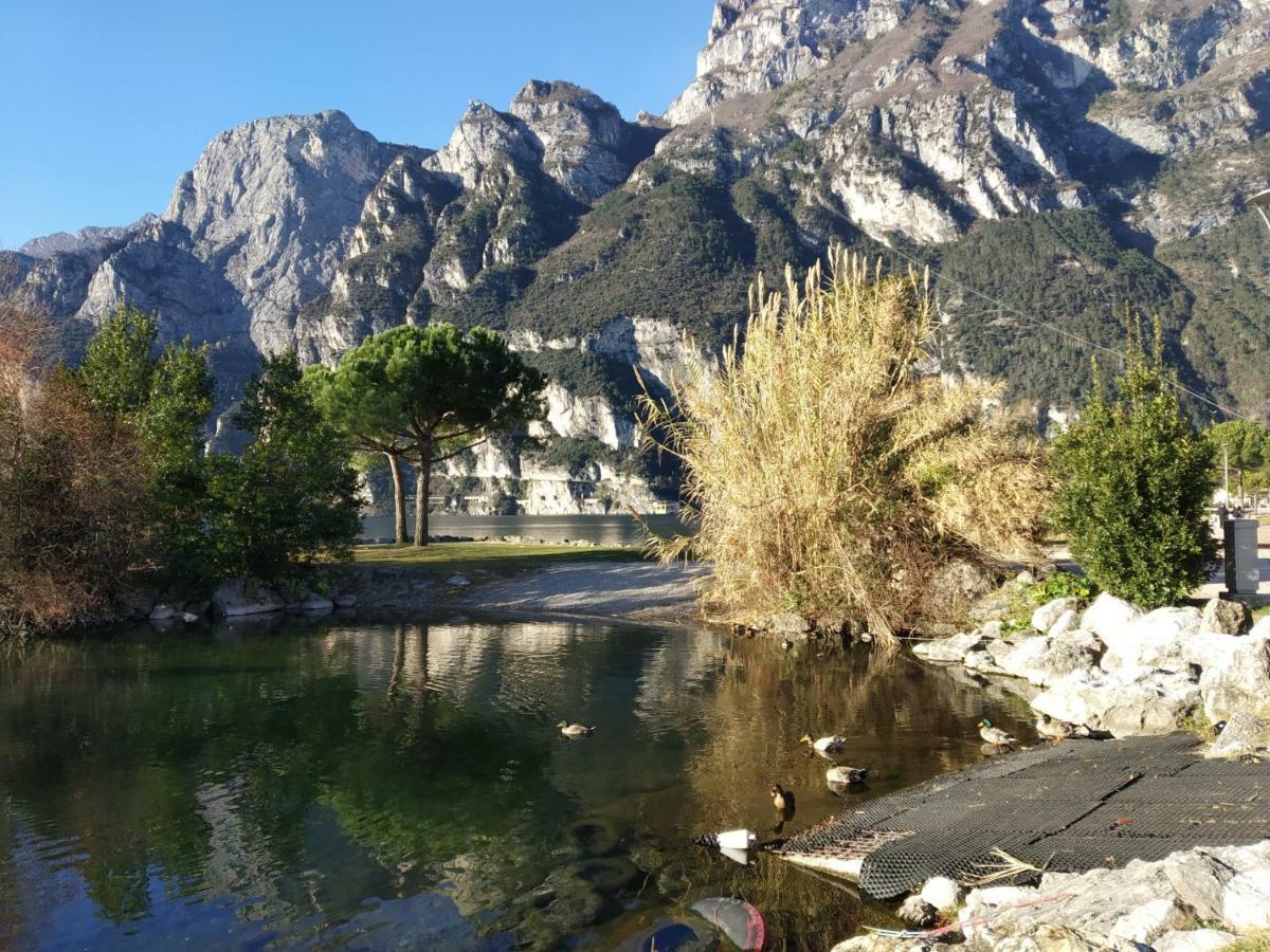 Appartamento Silvy Riva del Garda Exteriör bild
